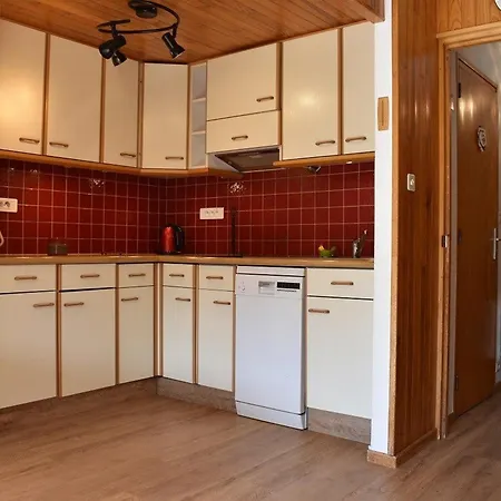 Apartment Meribel: Cosy 2 Pieces, 4 Pers, Proche Telesiege Et Commerces - Fr-1-180-551 *